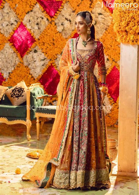 Latest Bridal Mehndi Dresses Wedding Collection 2023-2024 | eduaspirant.com