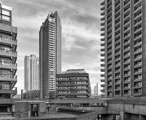 Barbican Estate London | Barbican, Brutalist architecture, Architecture ...