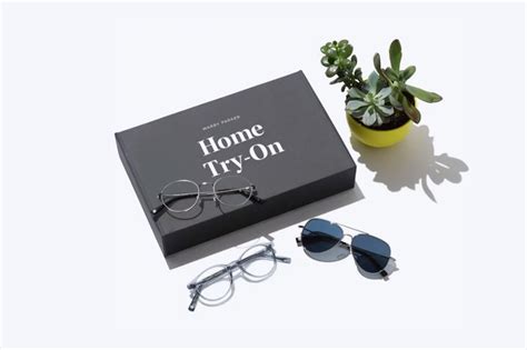 Warby Parker's Home Try-on Program Lets You Try 5 Pairs of Glasses for Free