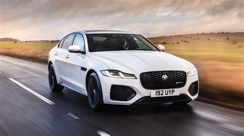 Jaguar XF Review & Prices 2023 | AutoTrader UK