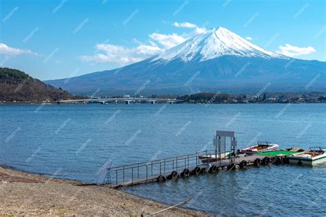 Premium Photo | Panoramic view lake kawaguchi mount fuji mt fuji over ...