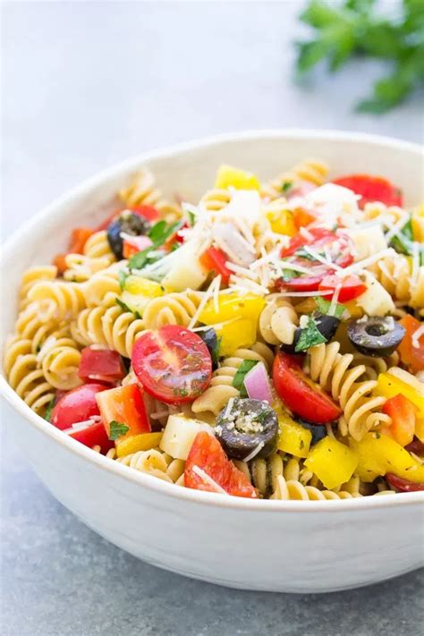 The Best Italian Pasta Salad Recipe! This easy cold pasta salad is ...