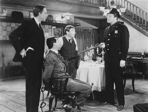 CLASSIC MOVIES: ARSENIC AND OLD LACE (1944)