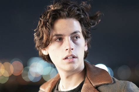 Oh, Hello! Cole Sprouse Shows Off A Super Sexy Look In 'Five Feet Apart ...