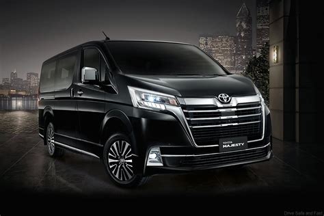 Toyota Majesty, a premium 10 passenger MPV | DSF.my