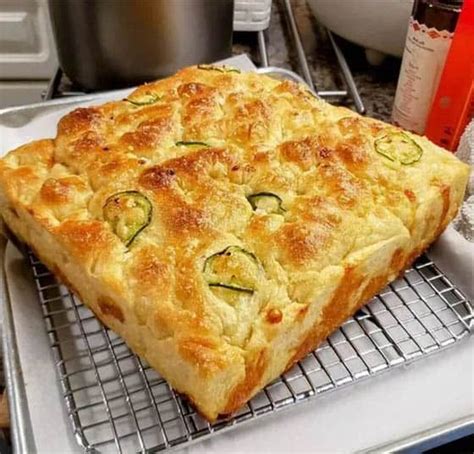 Jalapeno Cheese Bread - Easy Keto Diet Recipe