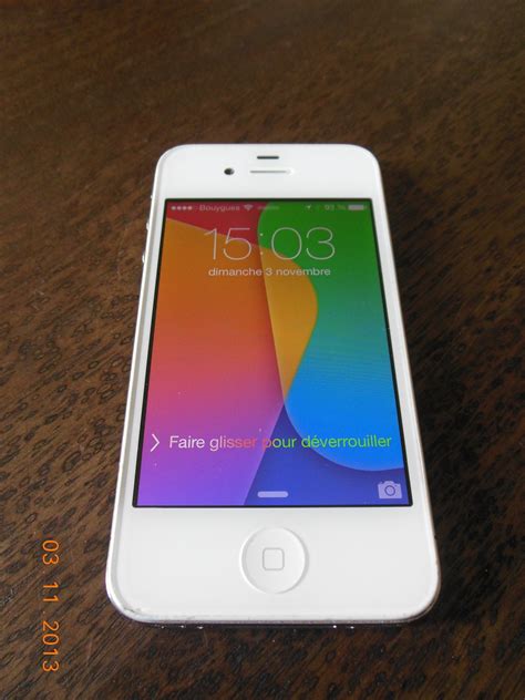 Apple iPhone 4 A1332 16GB White (GSM Unlocked)- Buy Online in United Arab Emirates at desertcart ...