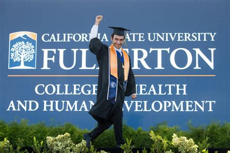 CSUF makes moments for grads to shine – Orange County Register