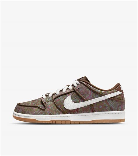 SB Dunk Low 'Paisley' (DH7534-200) Release Date. Nike SNKRS IN