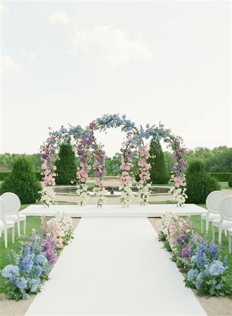 Top Wedding Flower Trends for 2023