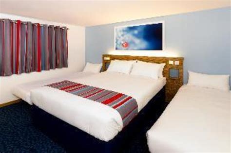 Travelodge Gatwick Airport Central CRAWLEY, United Kingdom - Reservations.com