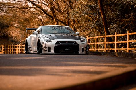 LB WORKS GTR Complete Body Kit (FRP) (LB06-02) – Libertywalkeu | lupon ...