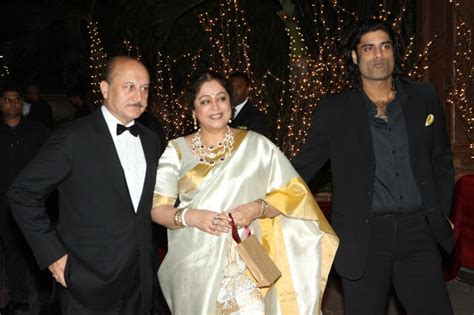 Anupam Kher wishes success to Sikandar on his birthday - Entertainment