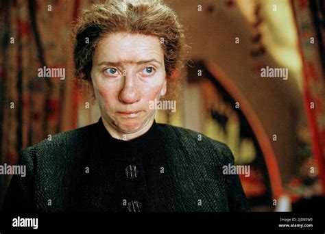 EMMA THOMPSON, NANNY MCPHEE, 2005 Stock Photo - Alamy