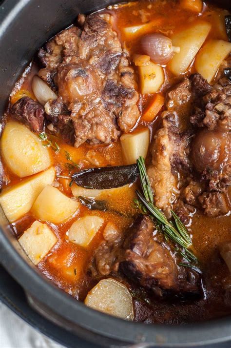 oxtail stew recipe slow cooker