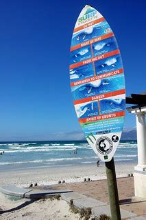 Surf Etiquette | Sign teaching surf etiquette at Surfers Cor… | Flickr