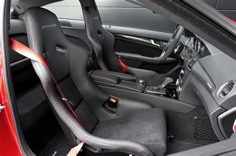 The two AMG sports bucket seats of the C 63 AMG Coupé Black Series ...