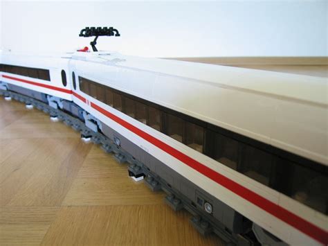 ICE 3 – German High Speed Passenger Train: A LEGO® creation by Holger Matthes : MOCpages.com