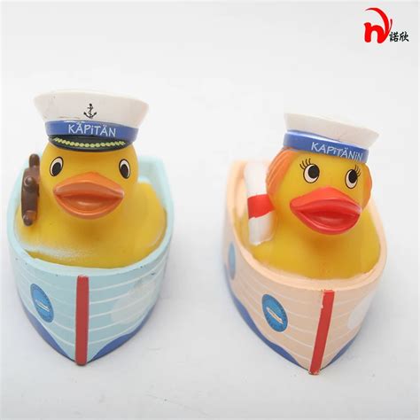 2 Pcs Kids Plastic Bath Toys Duck Floating Yellow Rubber Captain Ducks ...