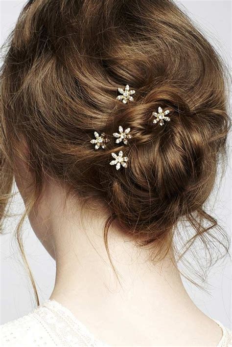 18 Cute Bobby Pin Hairstyles That Are Easy to Do | Sparkly hair ...