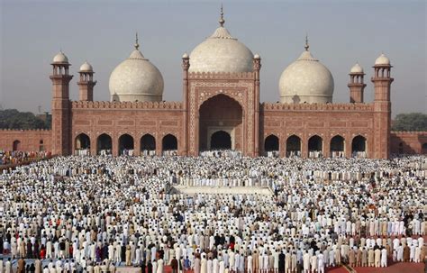 badshahi mosque wallpapers - Building Traveling