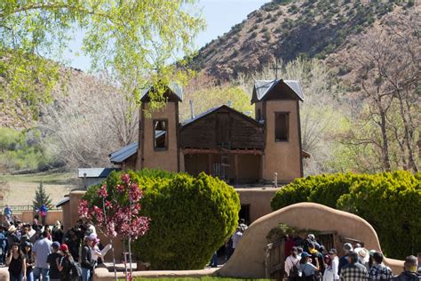 The pilgrimage to El Santuario De Chimayo, a New Mexico tradition - New ...