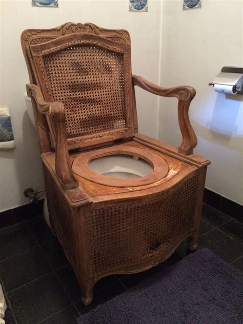 XVIII' century toilet style | Vintage toilet, Toilet chair, Composting ...