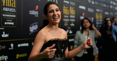 Abu Dhabi hosts a pandemic-delayed Bollywood awards ceremony | The ...