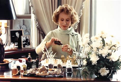 The Estée Lauder Companies | Success Story of the Multinational Brand