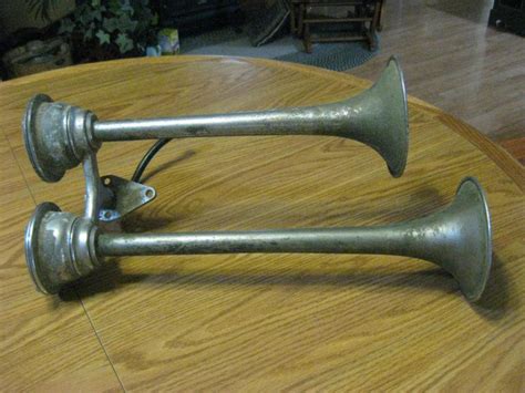 Buy LARGE PAIR OF VINTAGE "GROVER" PRODUCTS COMPANY AIR HORNS LOS ANGELES in Apache Junction ...