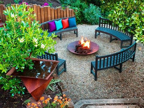 20 Amazing Outdoor Fire Pit Ideas To Try Out In 2017 - Instaloverz