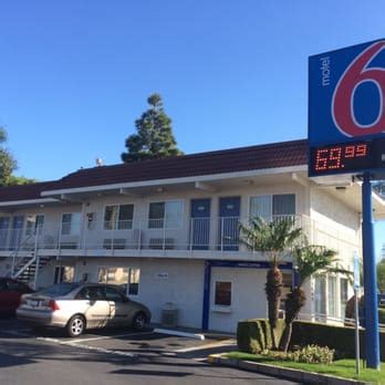 Motel 6 - 44 Photos & 42 Reviews - Hotels - 5665 E 7th St, Long Beach ...