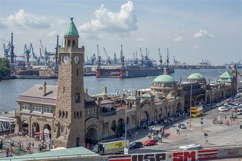 Sankt-Pauli-Landungsbrücken, Hamburg, Germany | Behance