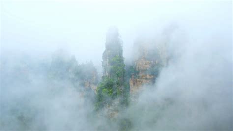 "Avatar" Mountain & Wulingyuan Scenic Area, Zhangjiajie, Walk China in ...