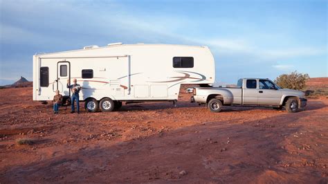 What is Dry Camping? Essential Tips You Need To Know