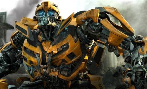 Bumblebee goes vintage for Transformers 4 | Hollywood News - The Indian ...