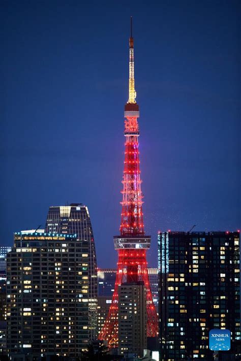 Tokyo Tower lit in red on Lunar New Year's Eve-Xinhua