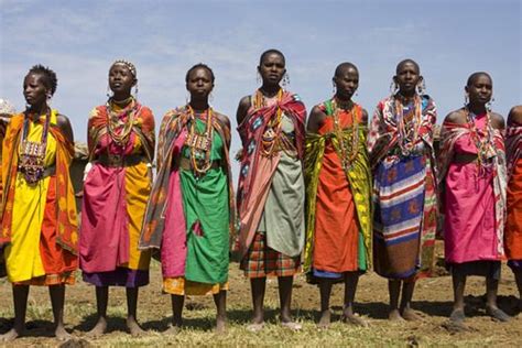 Beautiful colors | Kenyan clothes, Kenyan clothing, African women