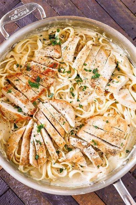 Fettuccine Chicken Alfredo | Fettuccine alfredo recipes, Chicken alfredo fettuccine recipe ...