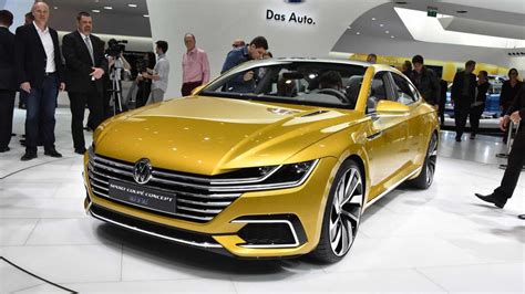 Volkswagen Sport Coupe Concept GTE premieres in Geneva