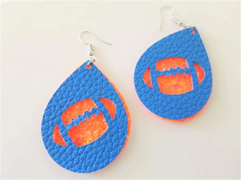 Festive Fall Faux Leather Earrings with Cricut Cut File | Sew Simple Home