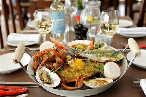 THE CRAB AT BOURNEMOUTH - Updated 2022 Restaurant Reviews, Menu, Prices, & Reservations ...