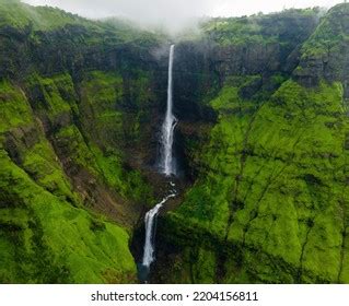 Drones Eye View Majestic Sahyadri Waterfalls-a Stock Photo 2507532647 ...