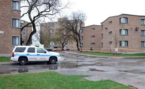 The most dangerous block in Chicago, once home to Michelle Obama: 'O block' (2022)