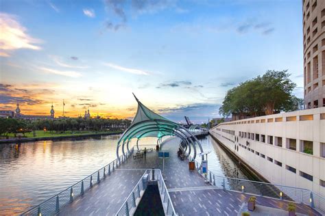 A Visitor’s Guide to Tampa Riverwalk – Trips To Discover