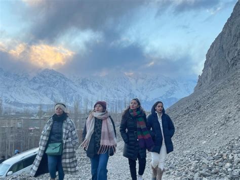 Mahira Khan's Latest Vacation Pictures Are Too Awesome To Be Missed