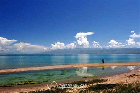 Qinghai Lake is listed as top 10 summer resorts in China