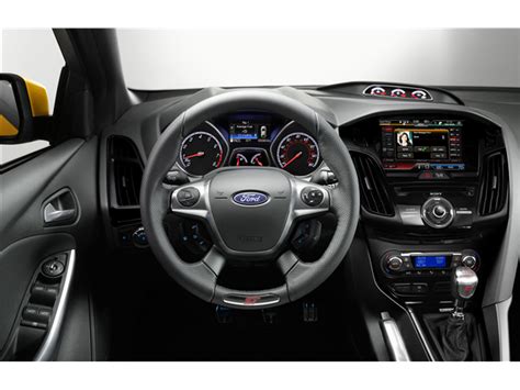 2013 Ford Focus: 27 Interior Photos | U.S. News