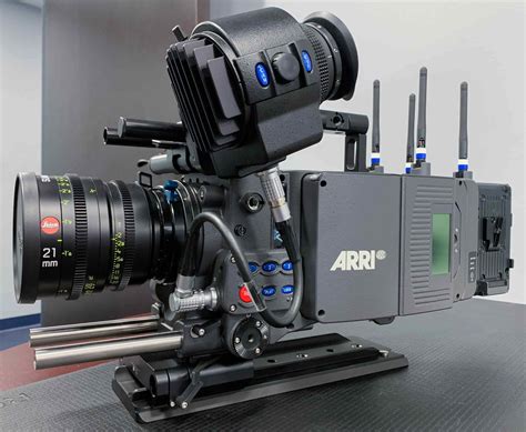 ARRI ALEXA LF Bundle for SALE! (ONLY 15HRS OPERATING TIME) - Cine Marketplace - Cinematography.com