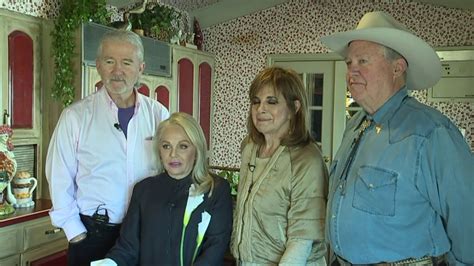 Cast of 'Dallas' celebrates 40th anniversary - YouTube